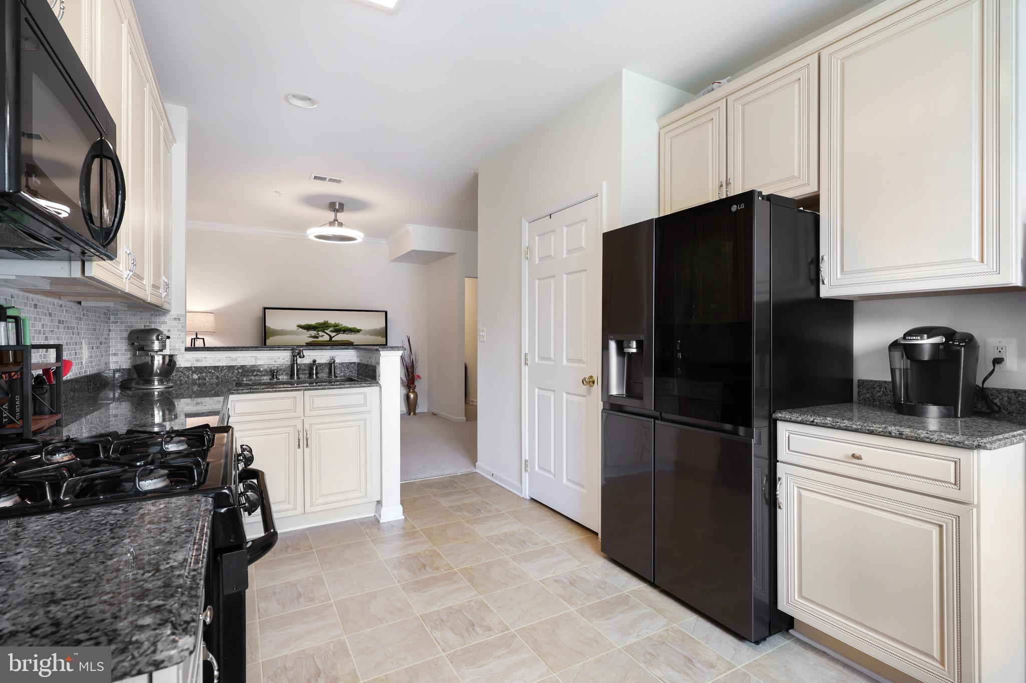 RIDGES AT BELMONT - Residential