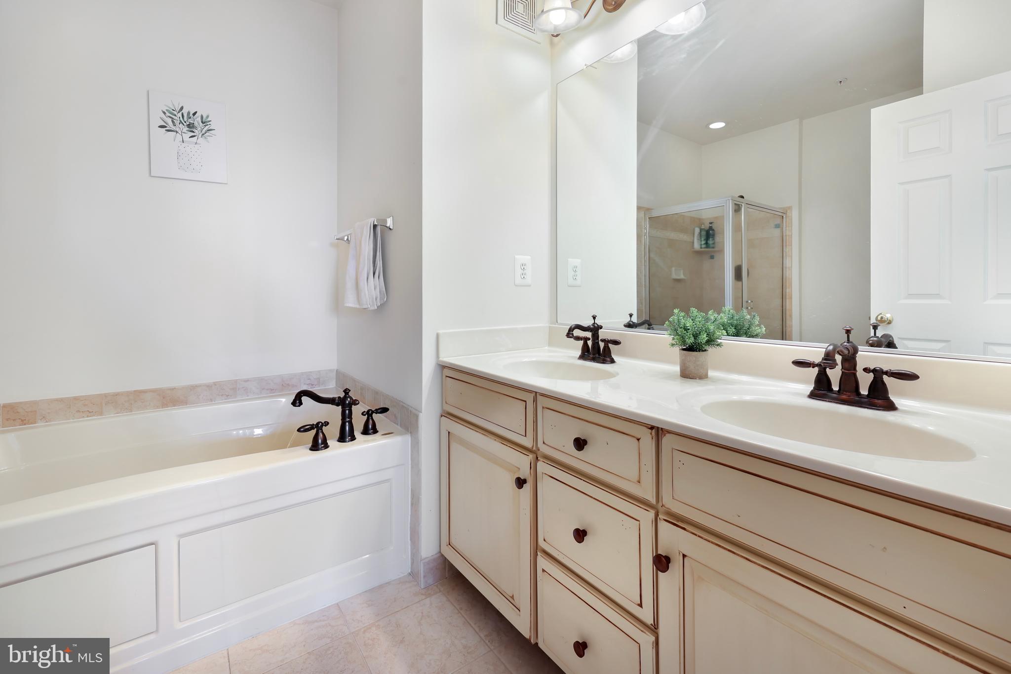 RIDGES AT BELMONT - Residential