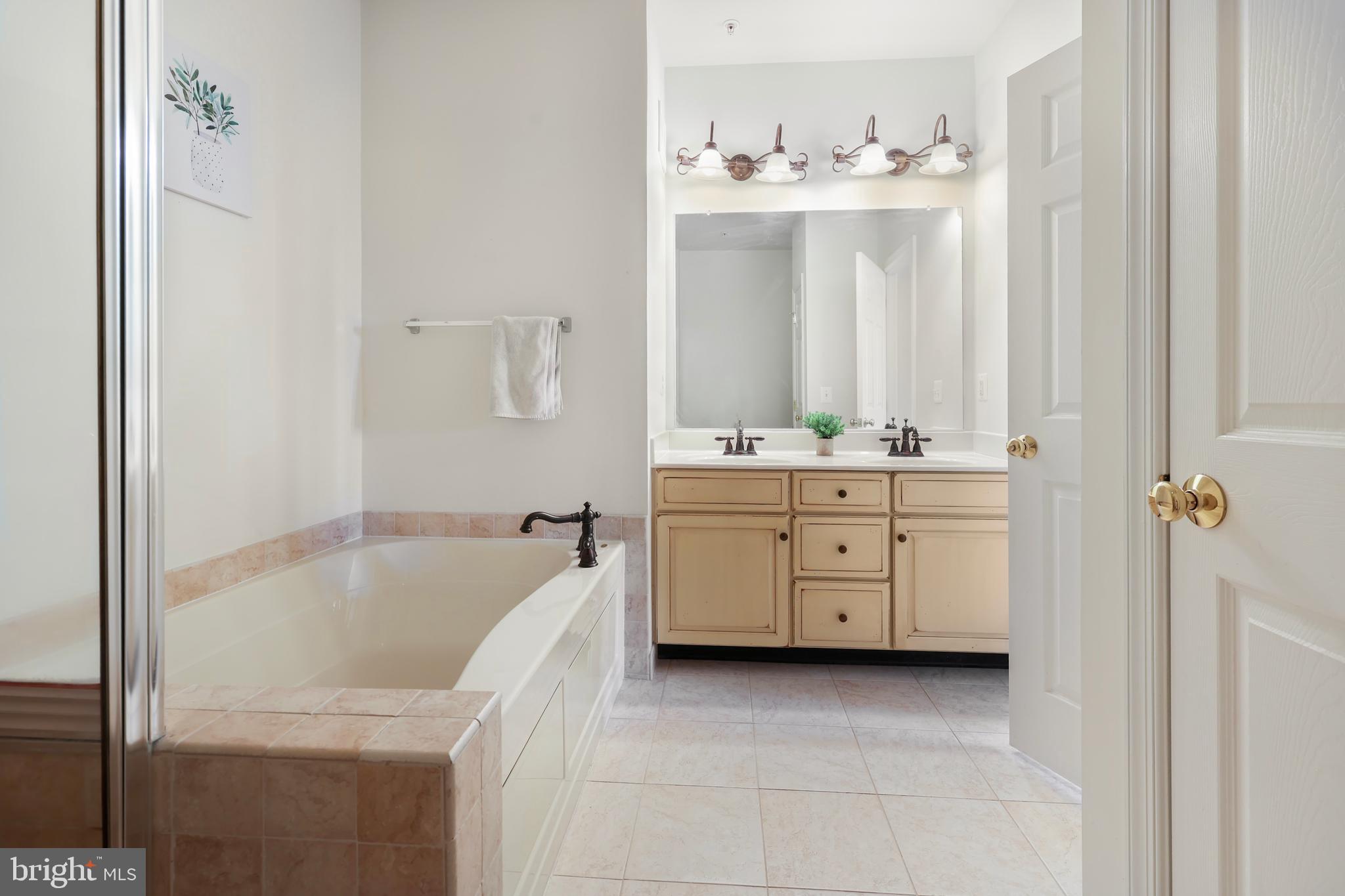 RIDGES AT BELMONT - Residential