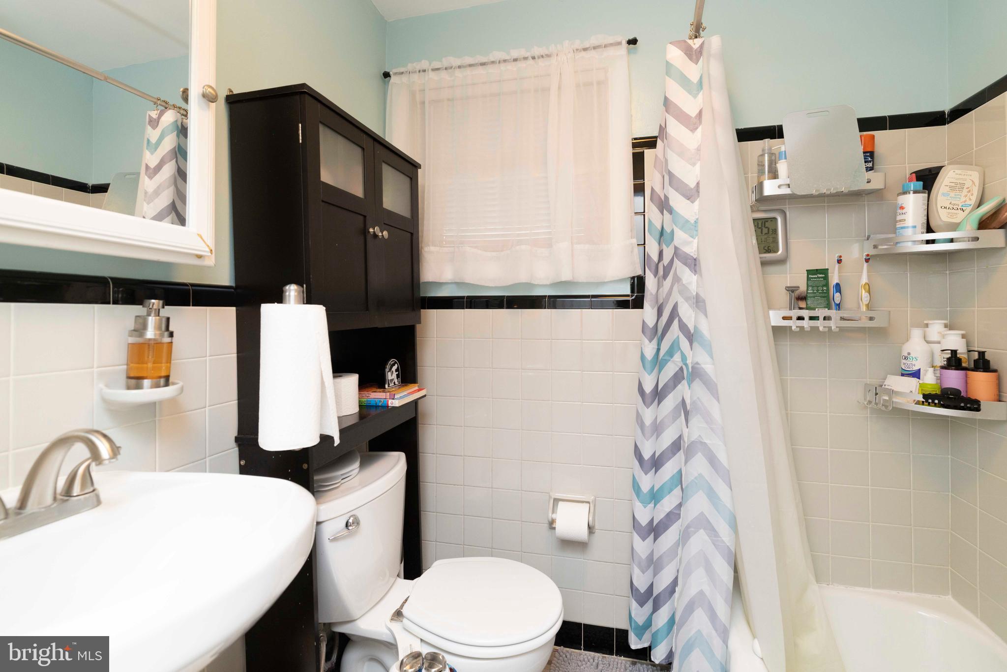 ABINGTON WOODS - Residential