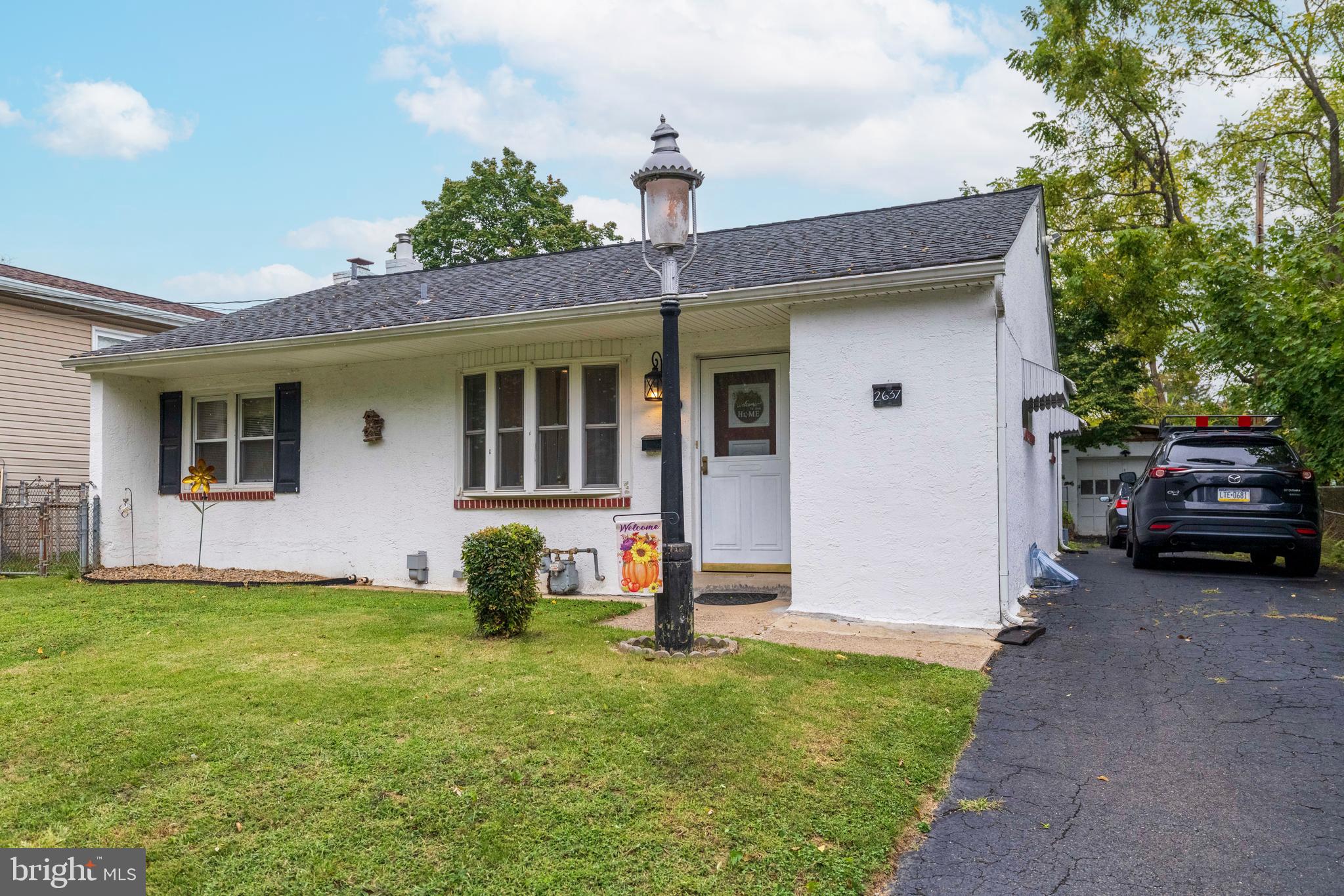2637 WOODLAND ROAD