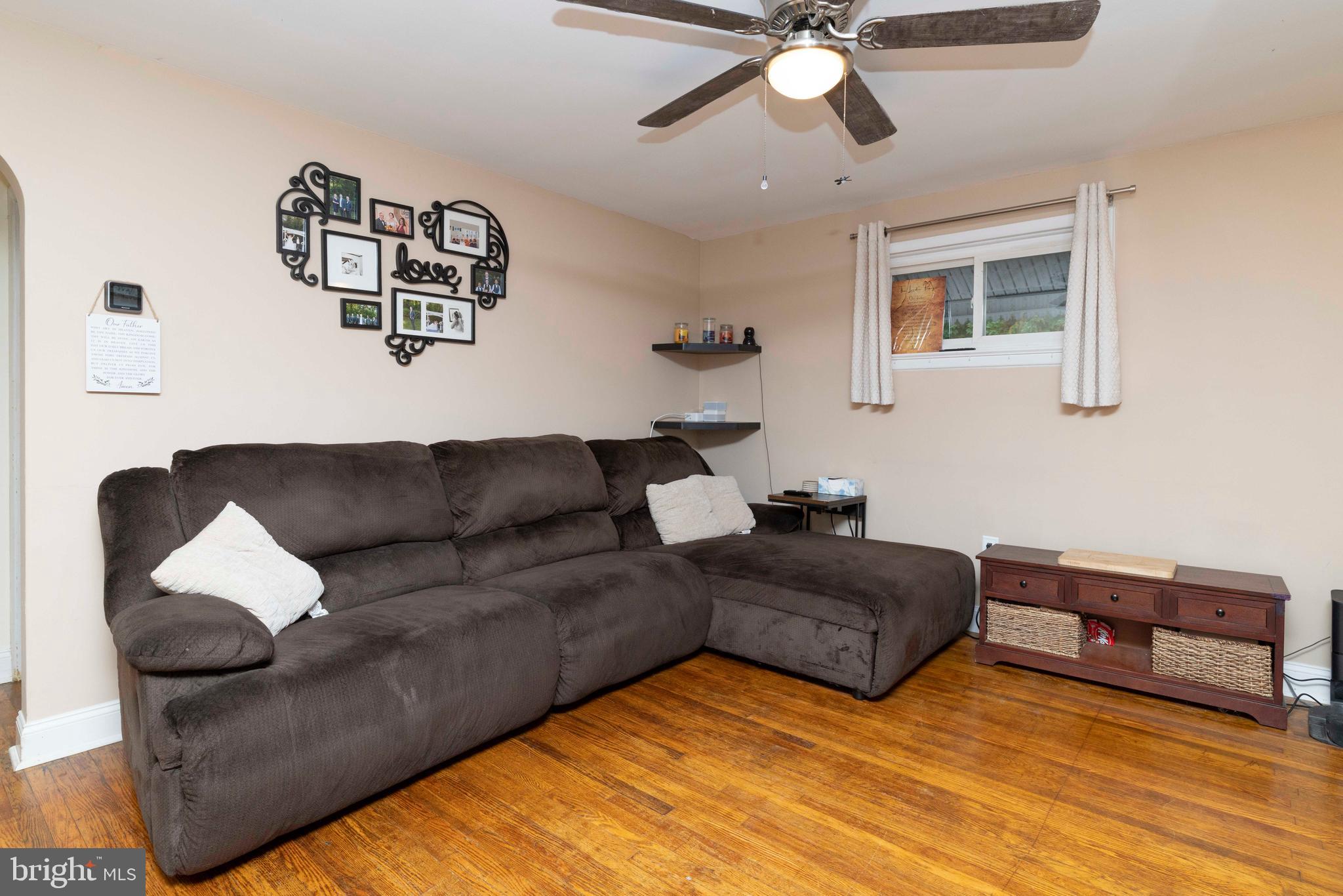 2637 WOODLAND ROAD