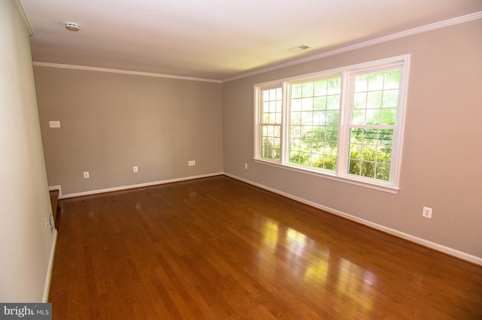 WOLF TRAP WOODS - Residential Lease