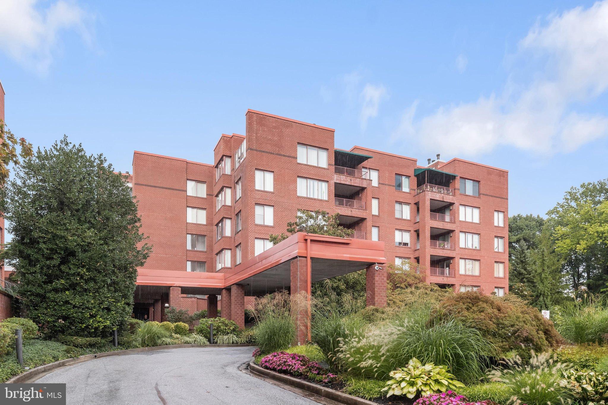 1 GRISTMILL COURT 208