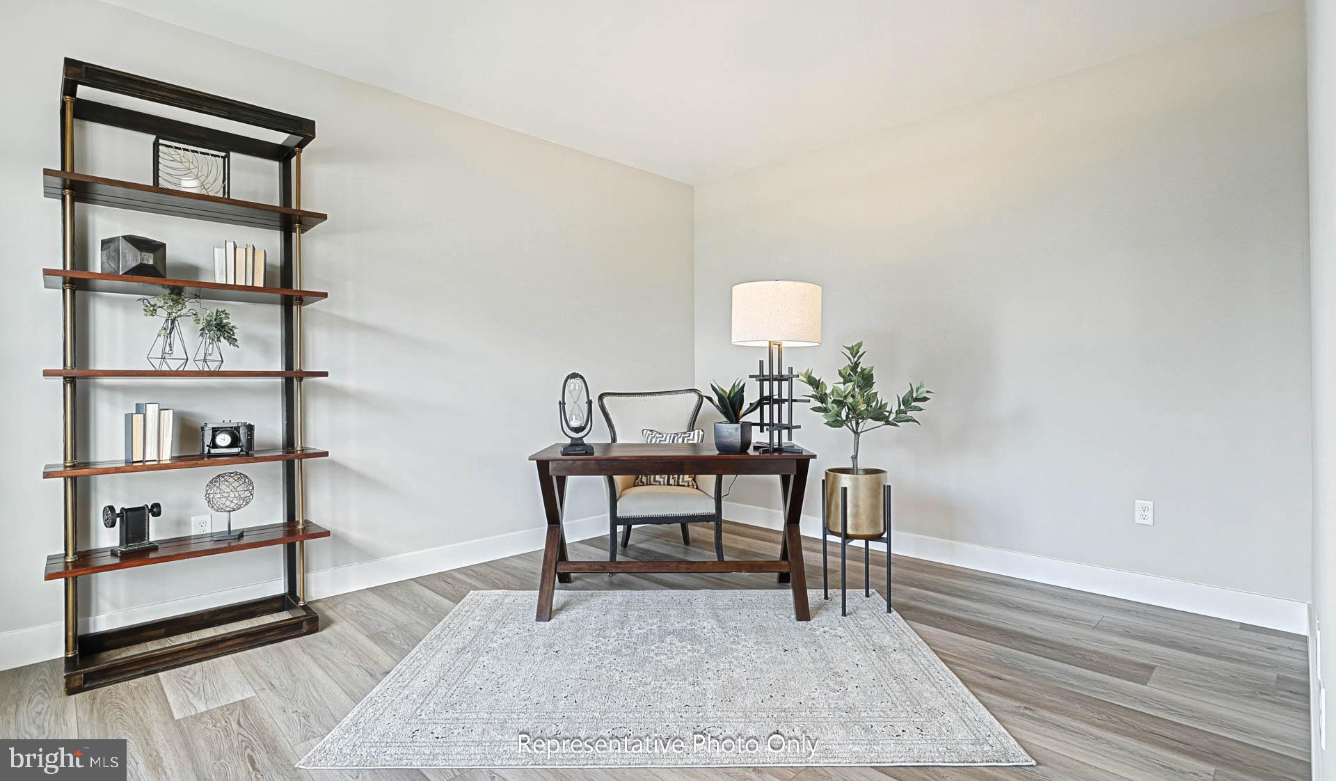 2501 HAWTHORNE DRIVE