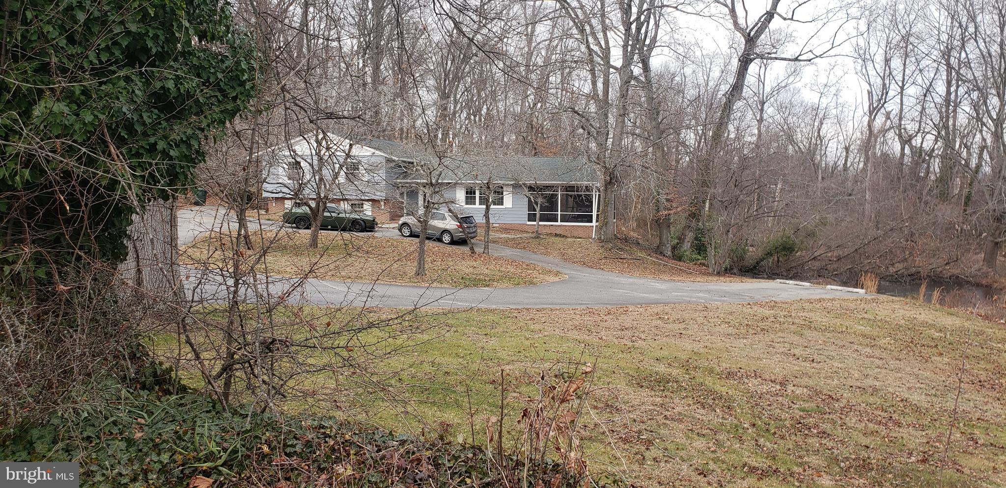 EASTON - Residential