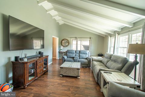 Homes For Sale - 7364 Ocean Gateway<br/> Talbot County, EASTON, MD 21601