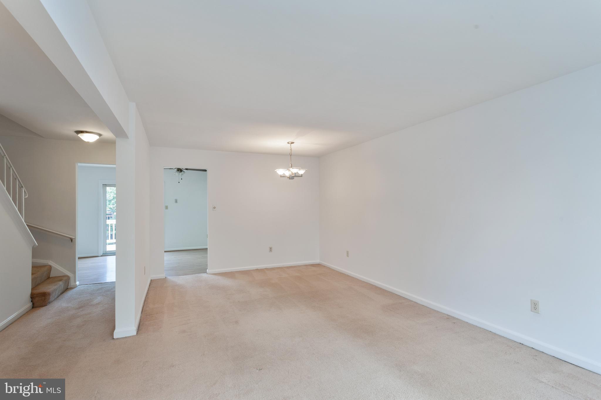 CROFTON MEWS CONDO - Residential