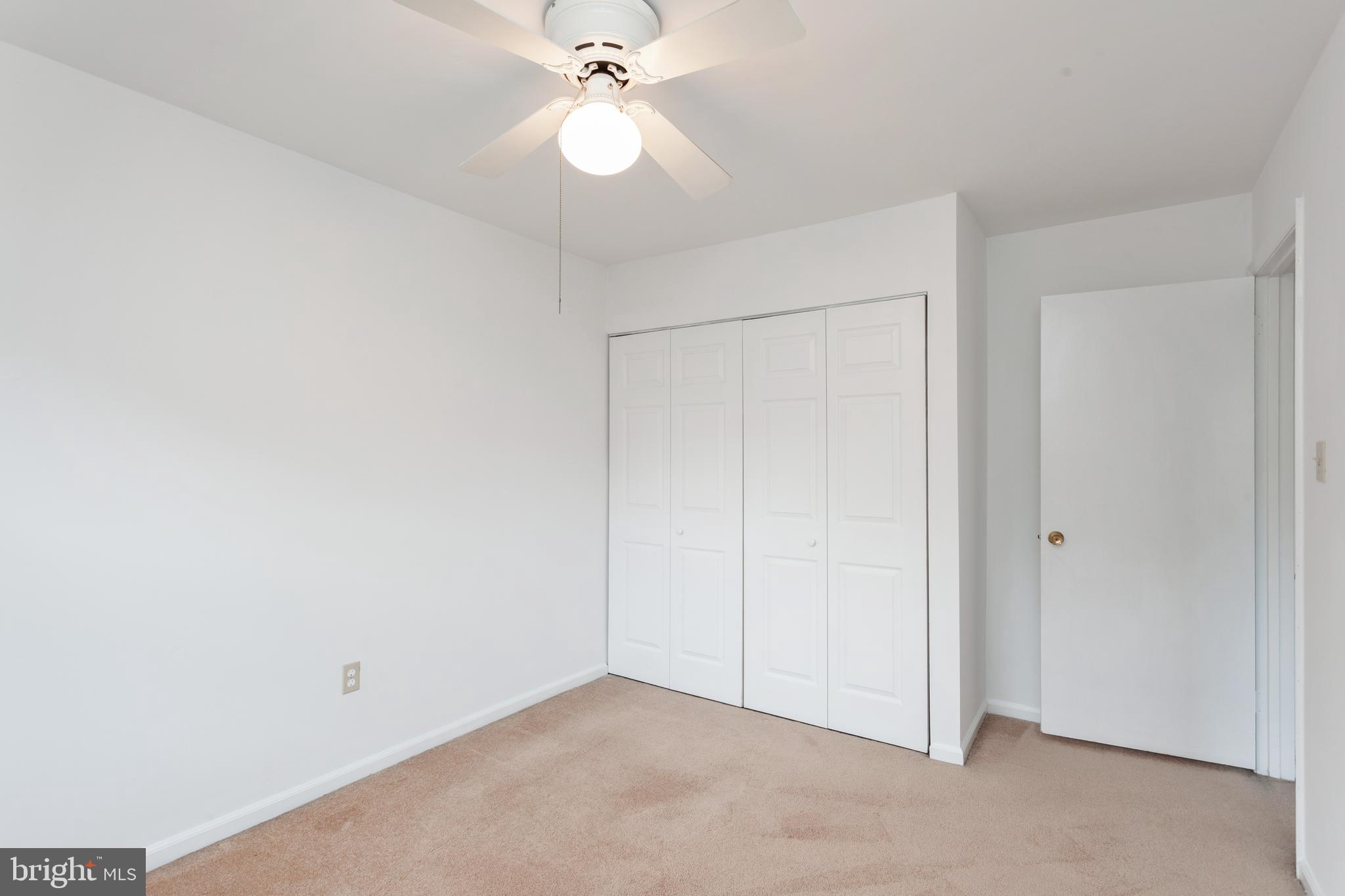 CROFTON MEWS CONDO - Residential