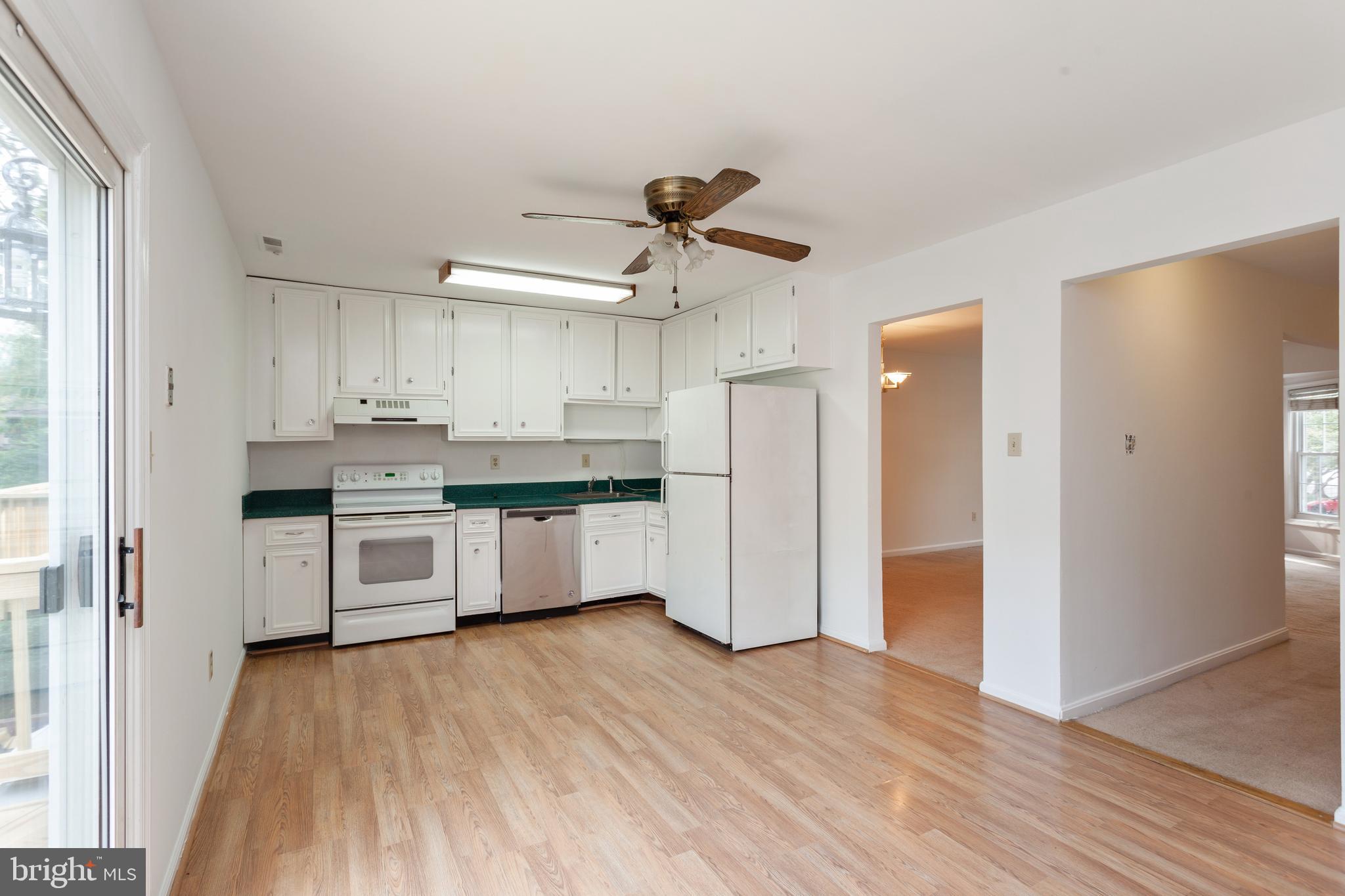 CROFTON MEWS CONDO - Residential