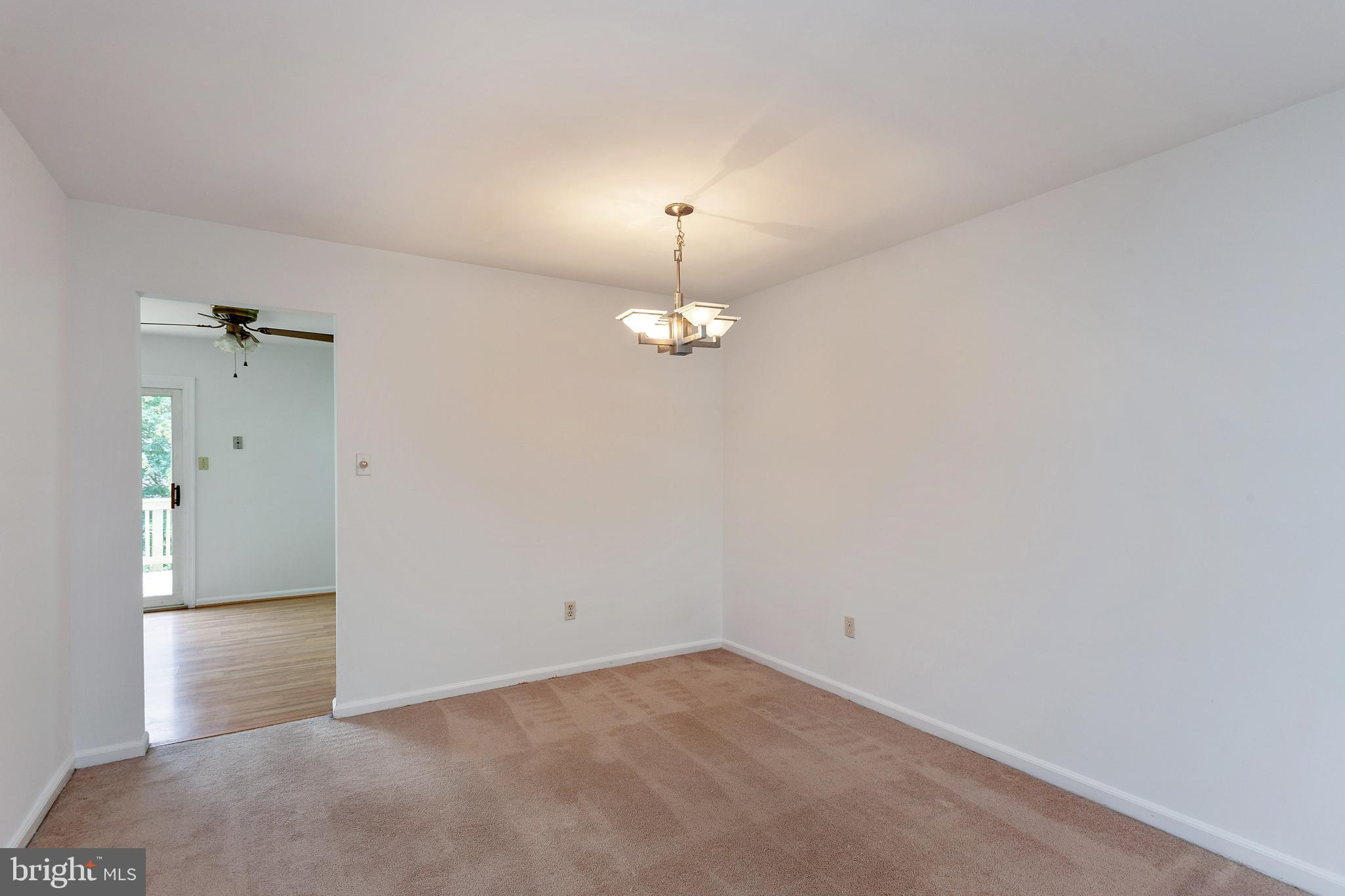 CROFTON MEWS CONDO - Residential