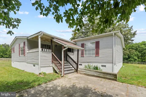 4901 Lewiston Road, Bumpass, VA MLS: VASP2031422