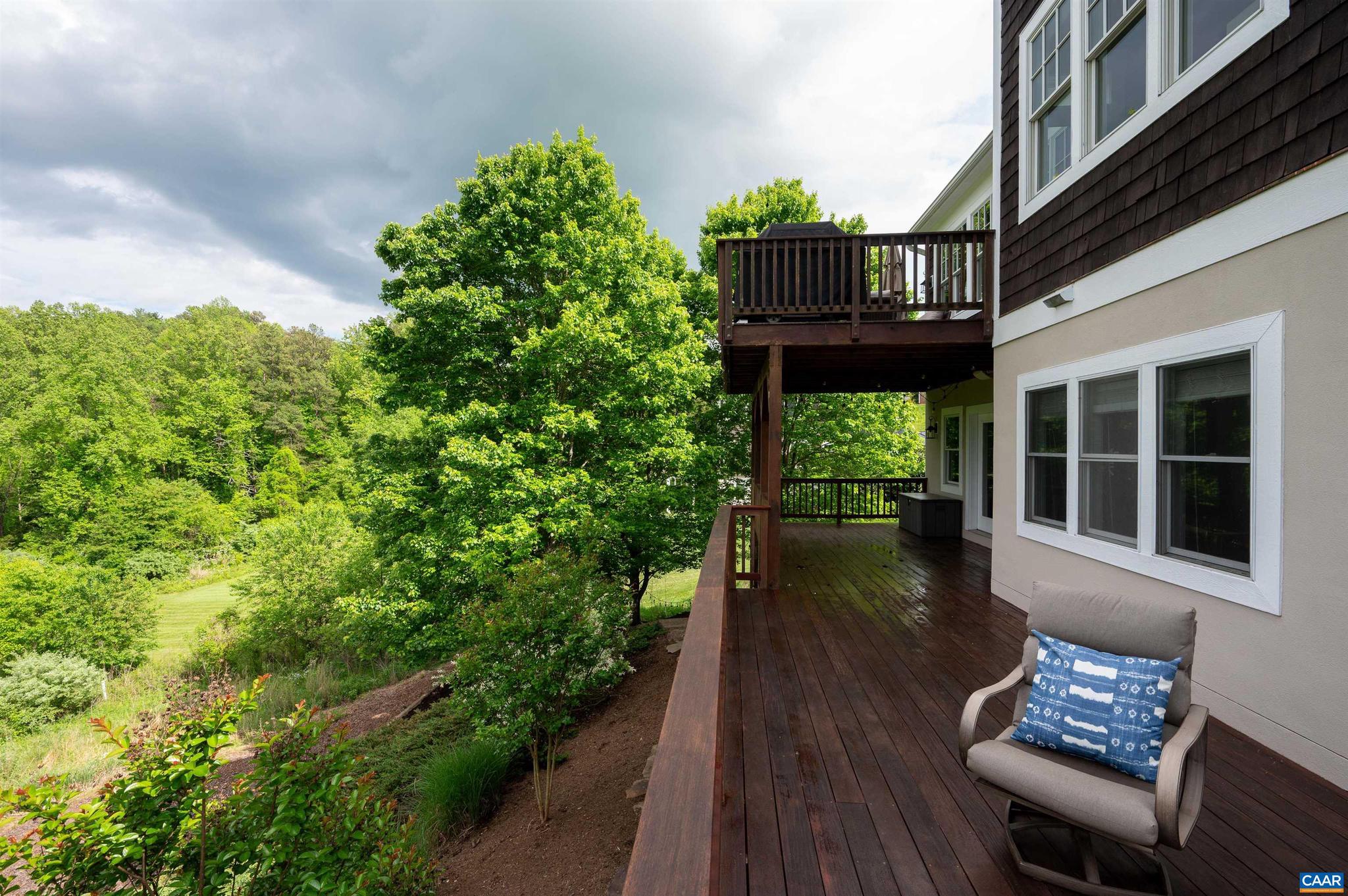 FOXCHASE - Residential