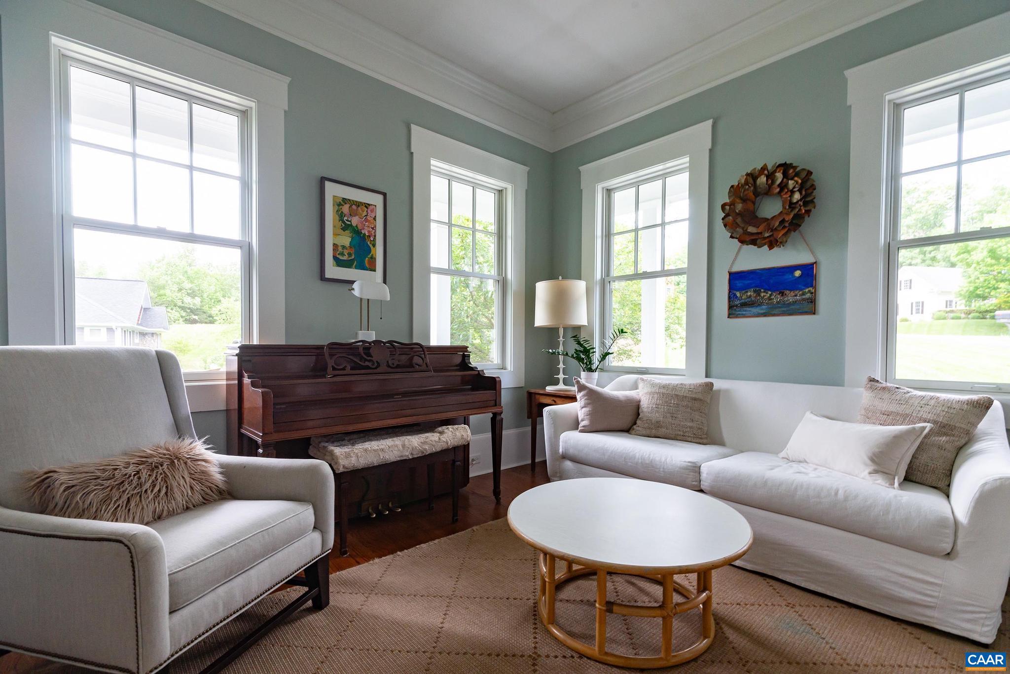 FOXCHASE - Residential