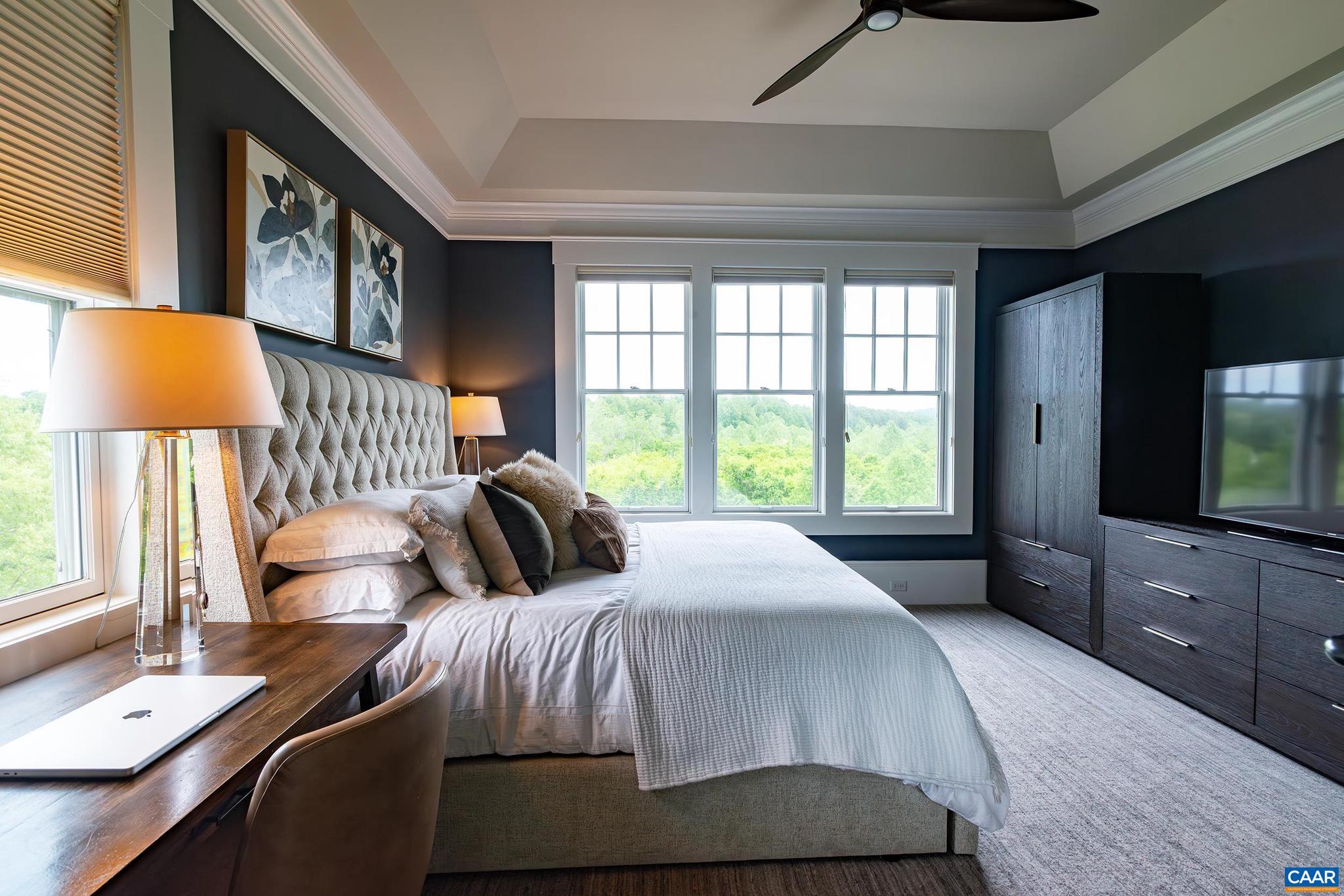 FOXCHASE - Residential