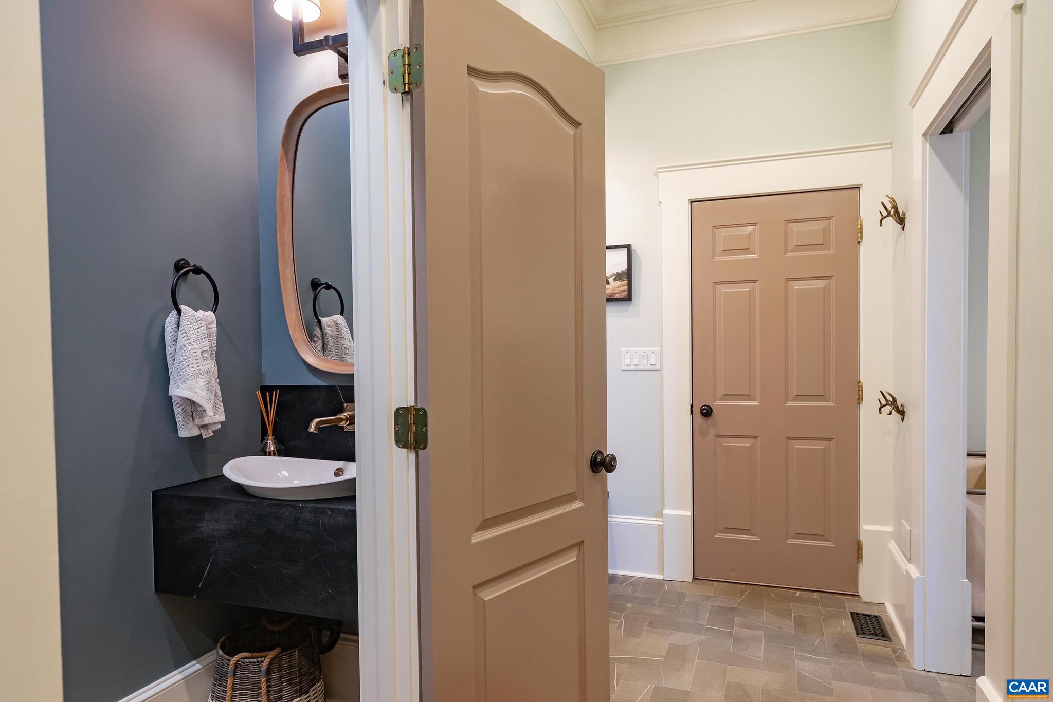 FOXCHASE - Residential