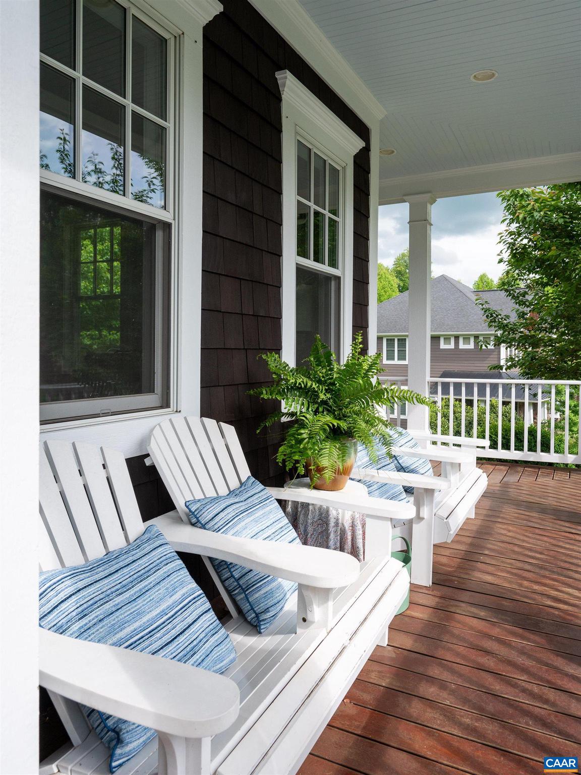 FOXCHASE - Residential