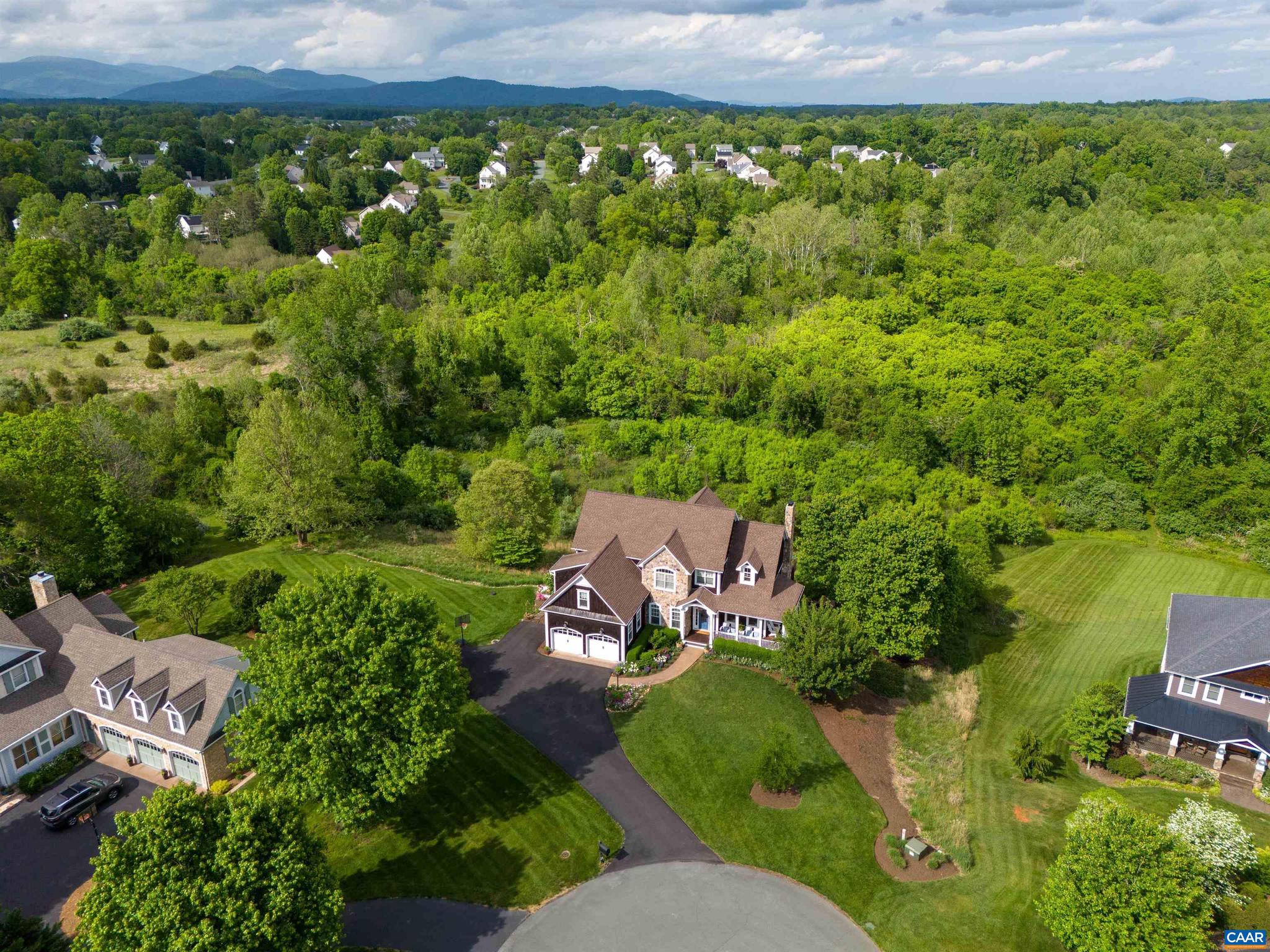 FOXCHASE - Residential