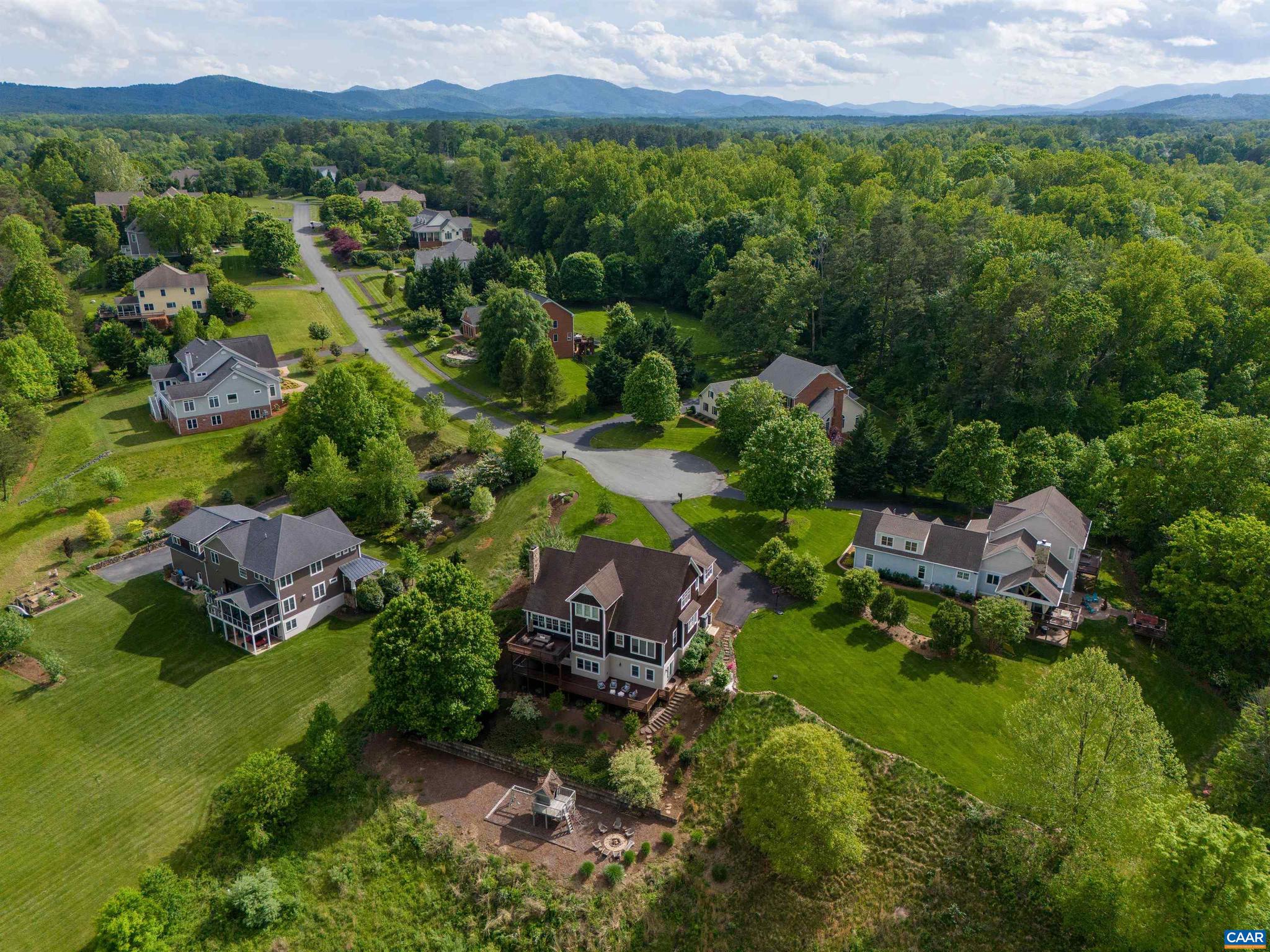 FOXCHASE - Residential