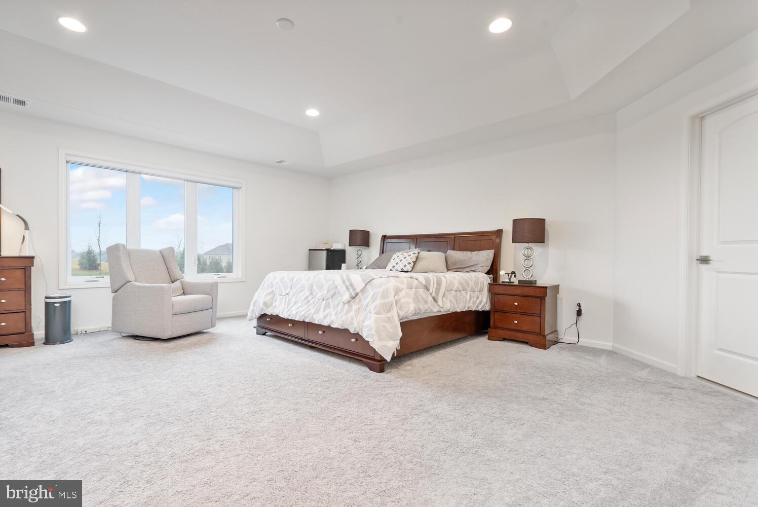 SARATOGA FARMS - Residential