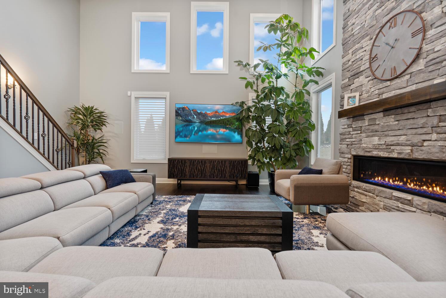 SARATOGA FARMS - Residential