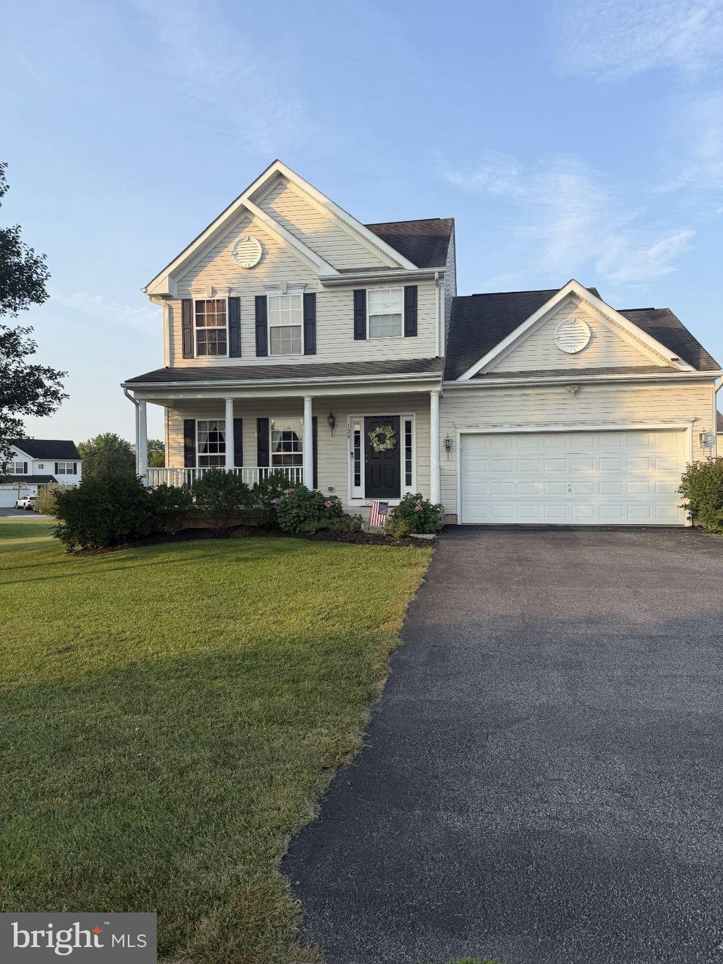Photo of 128 Farm House Lane, YORK, PA 17408 (MLS # PAYK2112220)