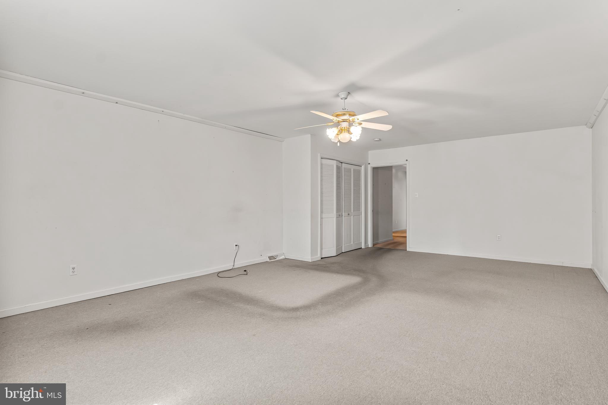 MAPLE VALLEY ESTATES - Residential