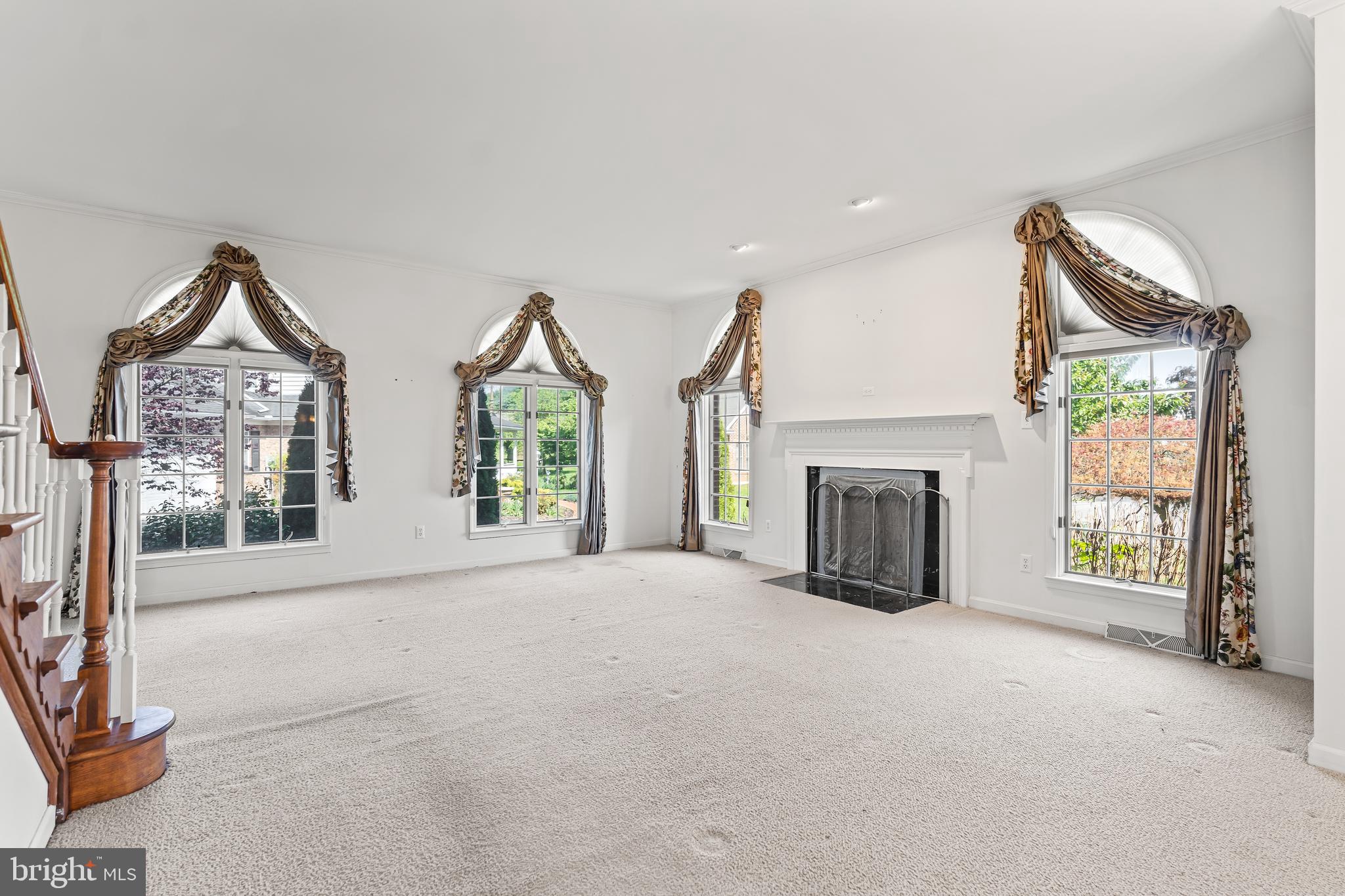 MAPLE VALLEY ESTATES - Residential