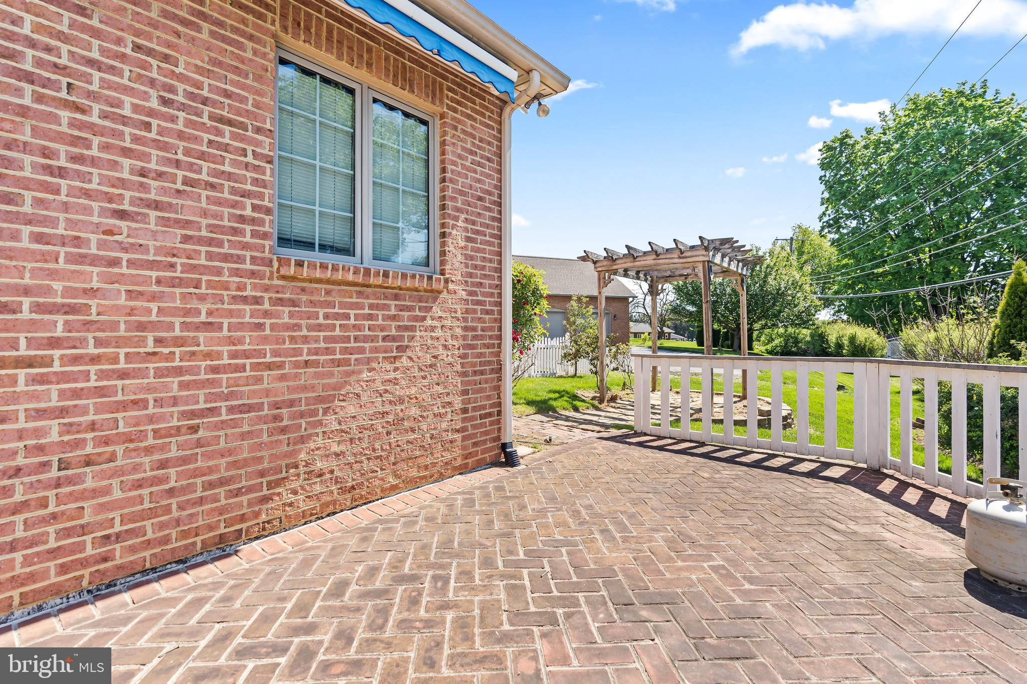 MAPLE VALLEY ESTATES - Residential