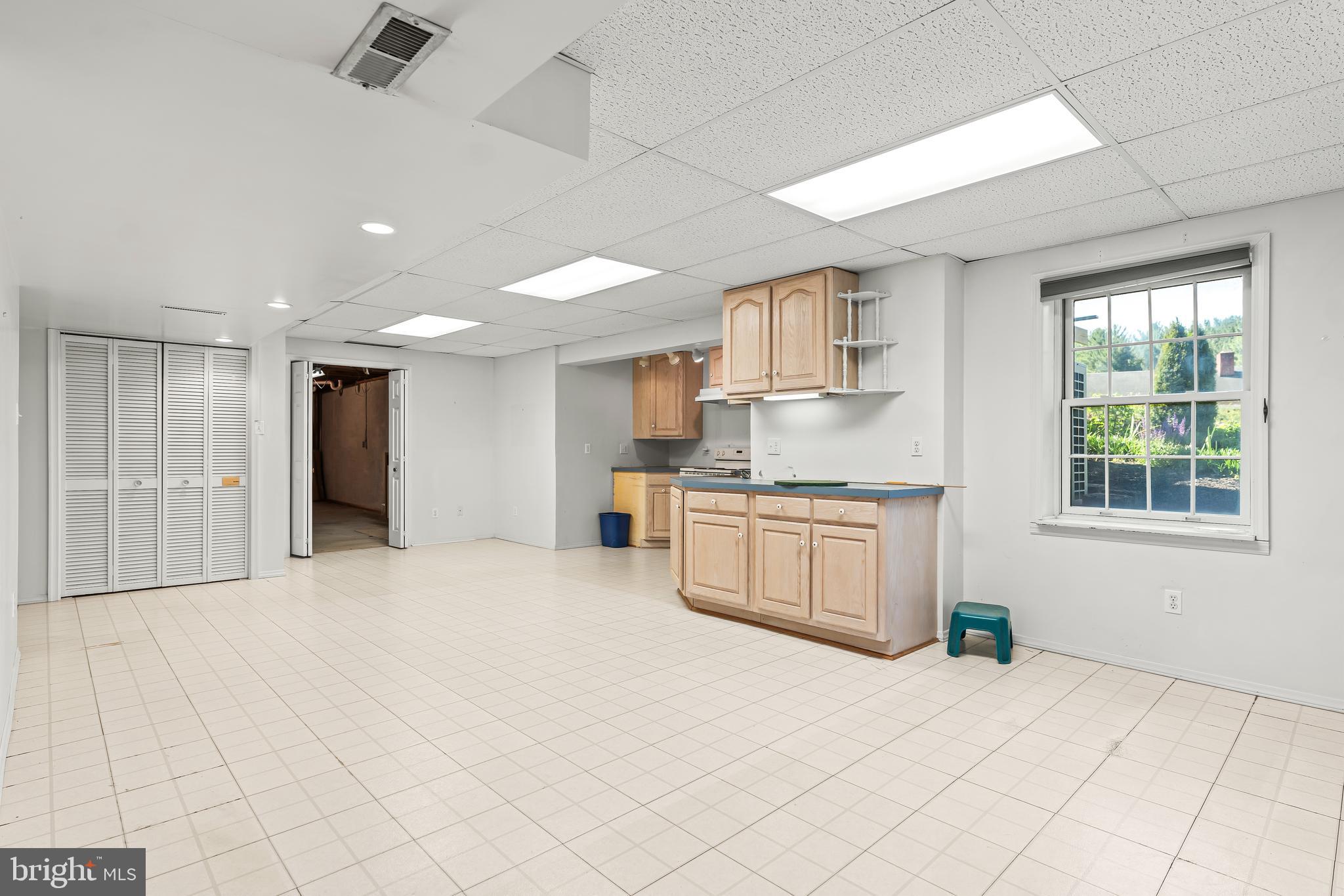 MAPLE VALLEY ESTATES - Residential