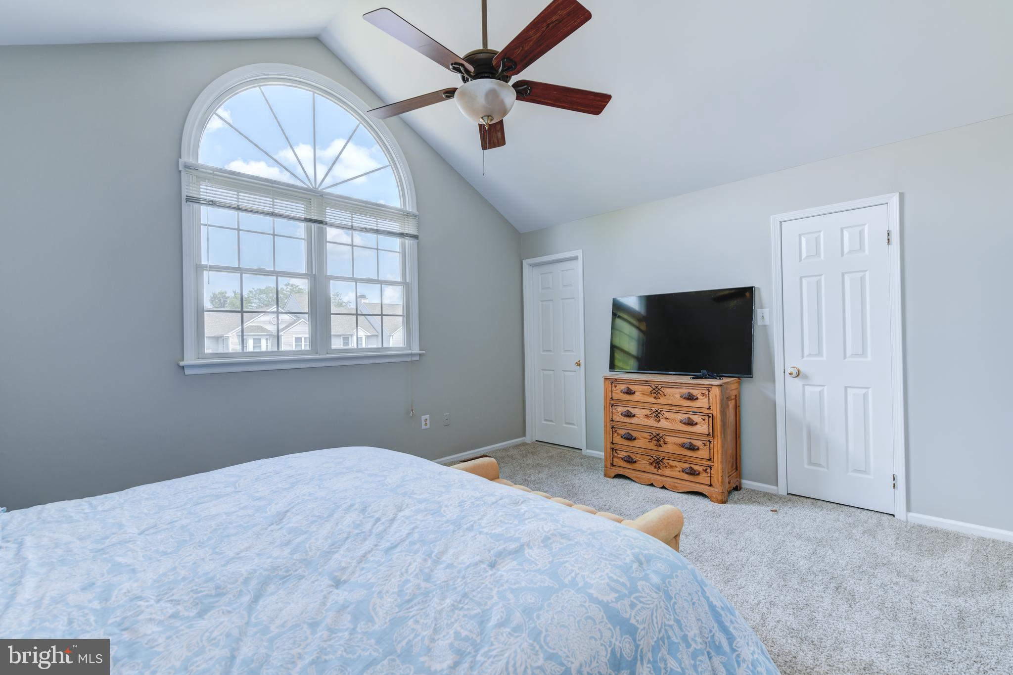 MONTGOMERY GREENE - Residential