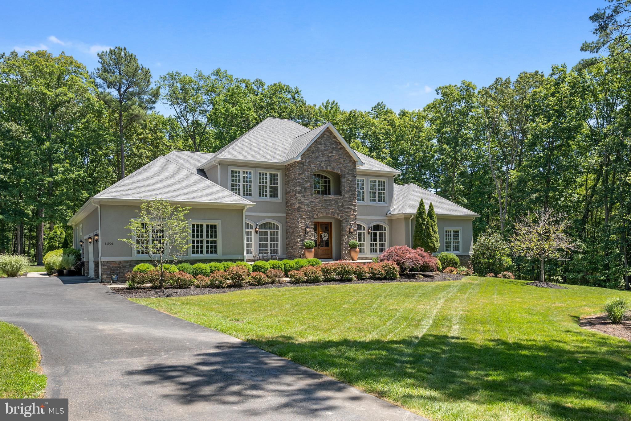 FAWN LAKE - Residential