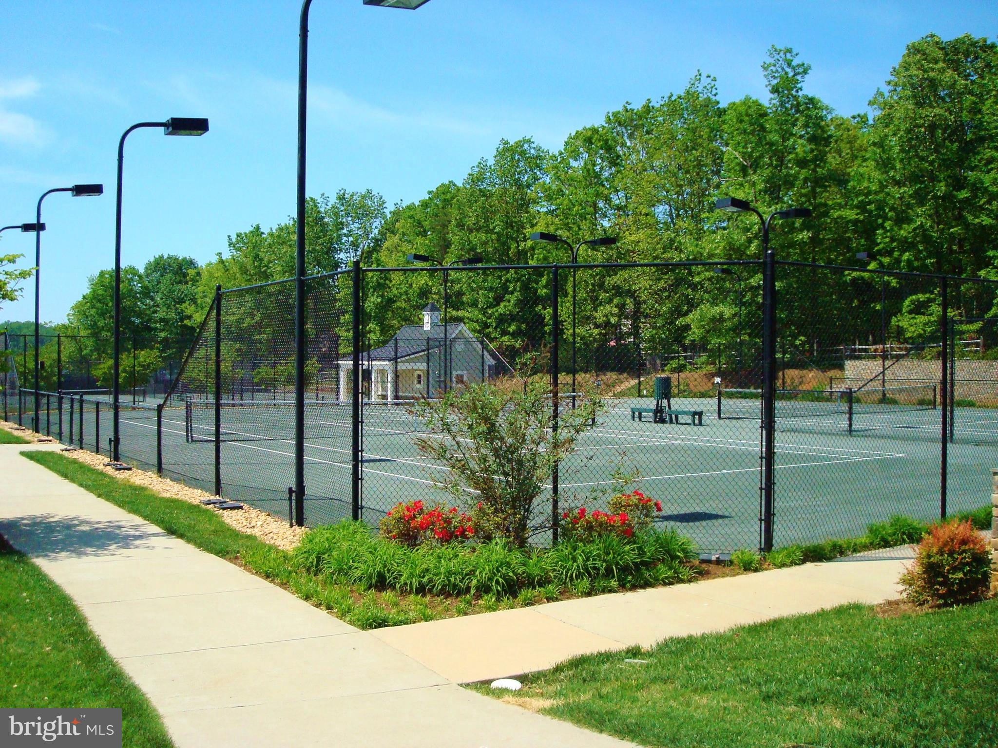 FAWN LAKE - Residential