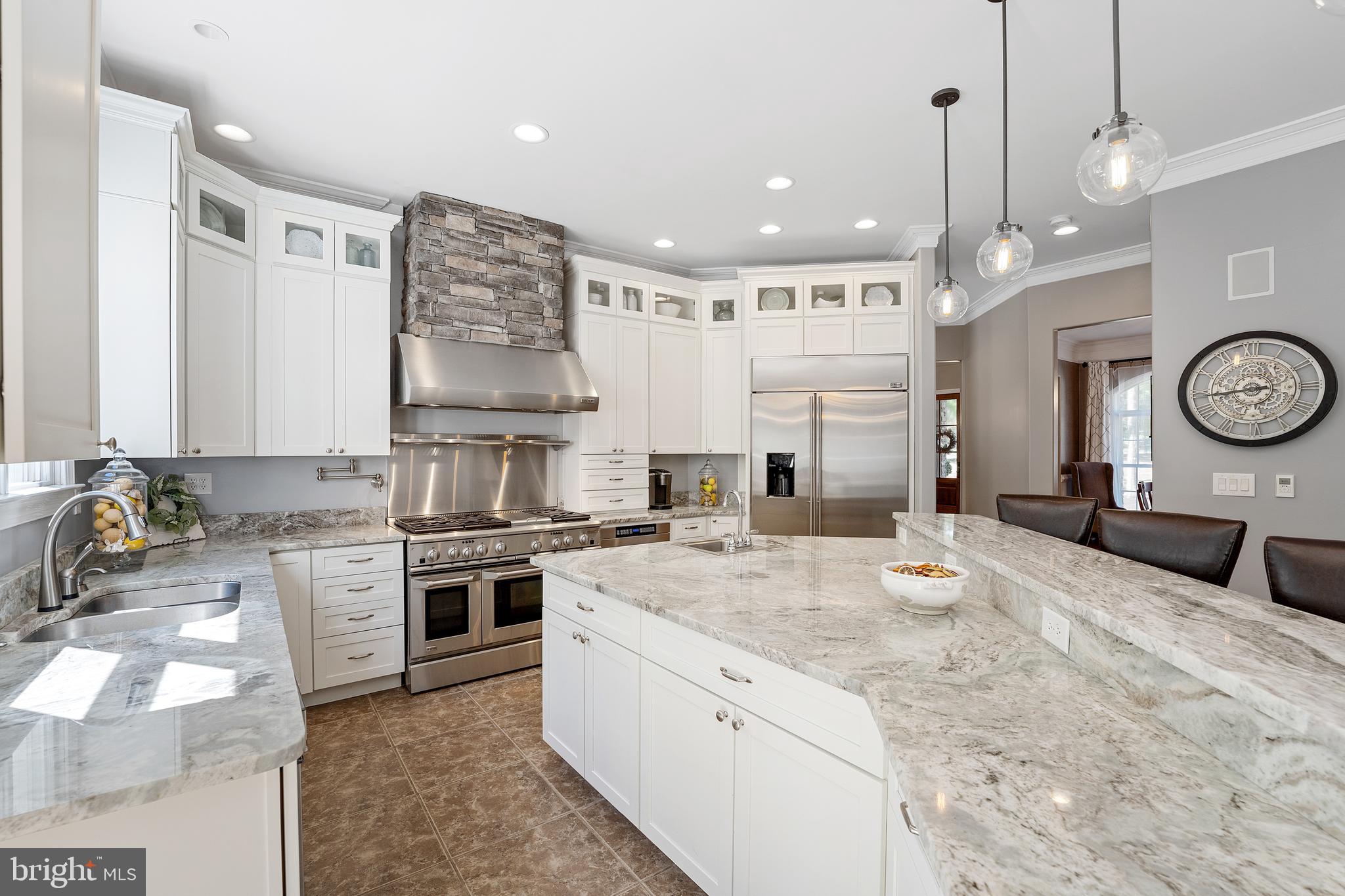 FAWN LAKE - Residential