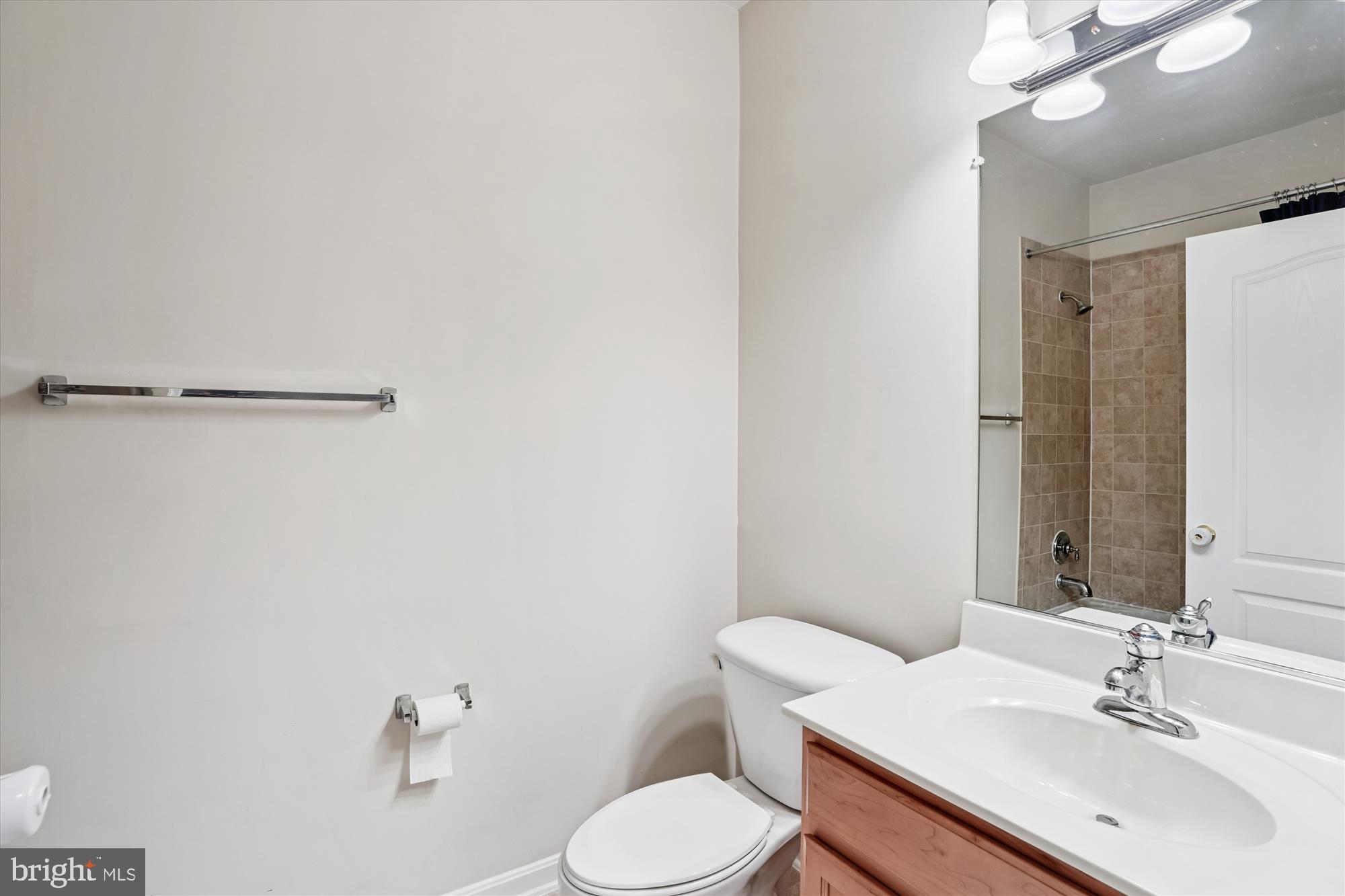 THE RESERVE CONDOMINIUMS - Residential