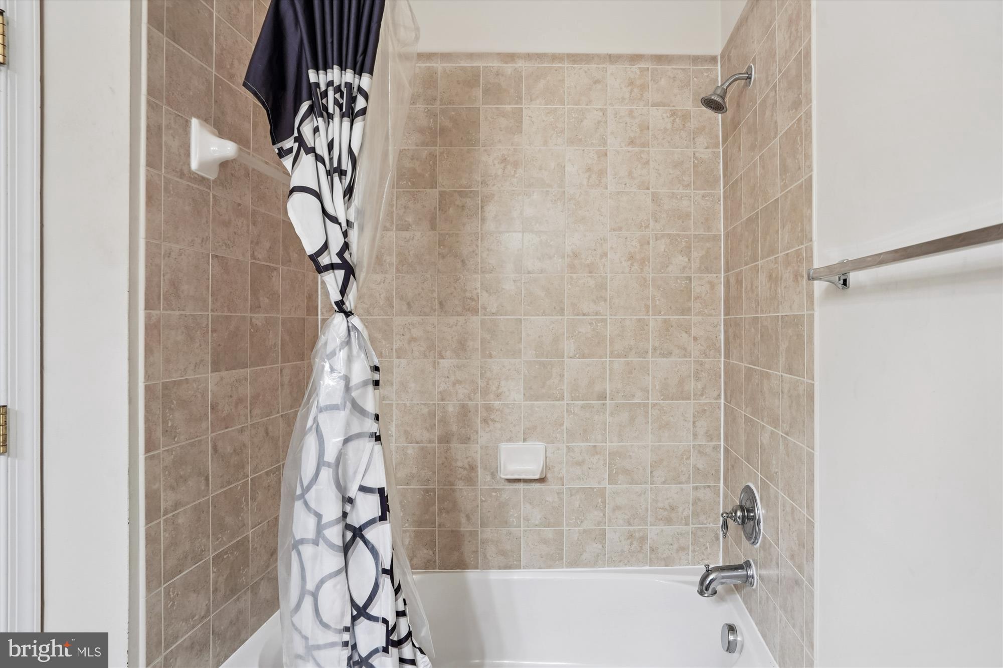 THE RESERVE CONDOMINIUMS - Residential