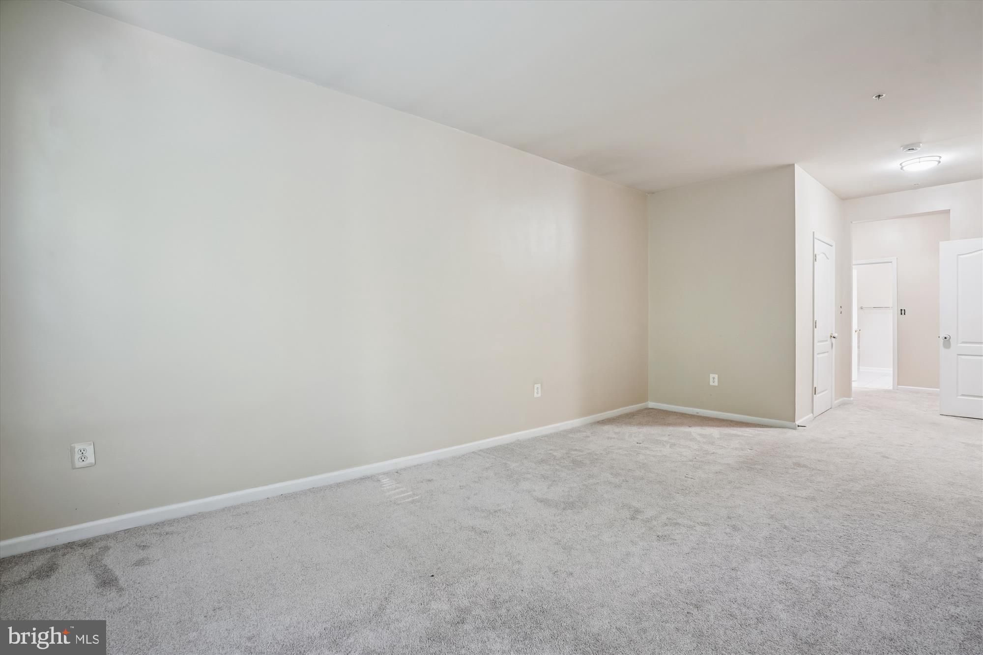 THE RESERVE CONDOMINIUMS - Residential