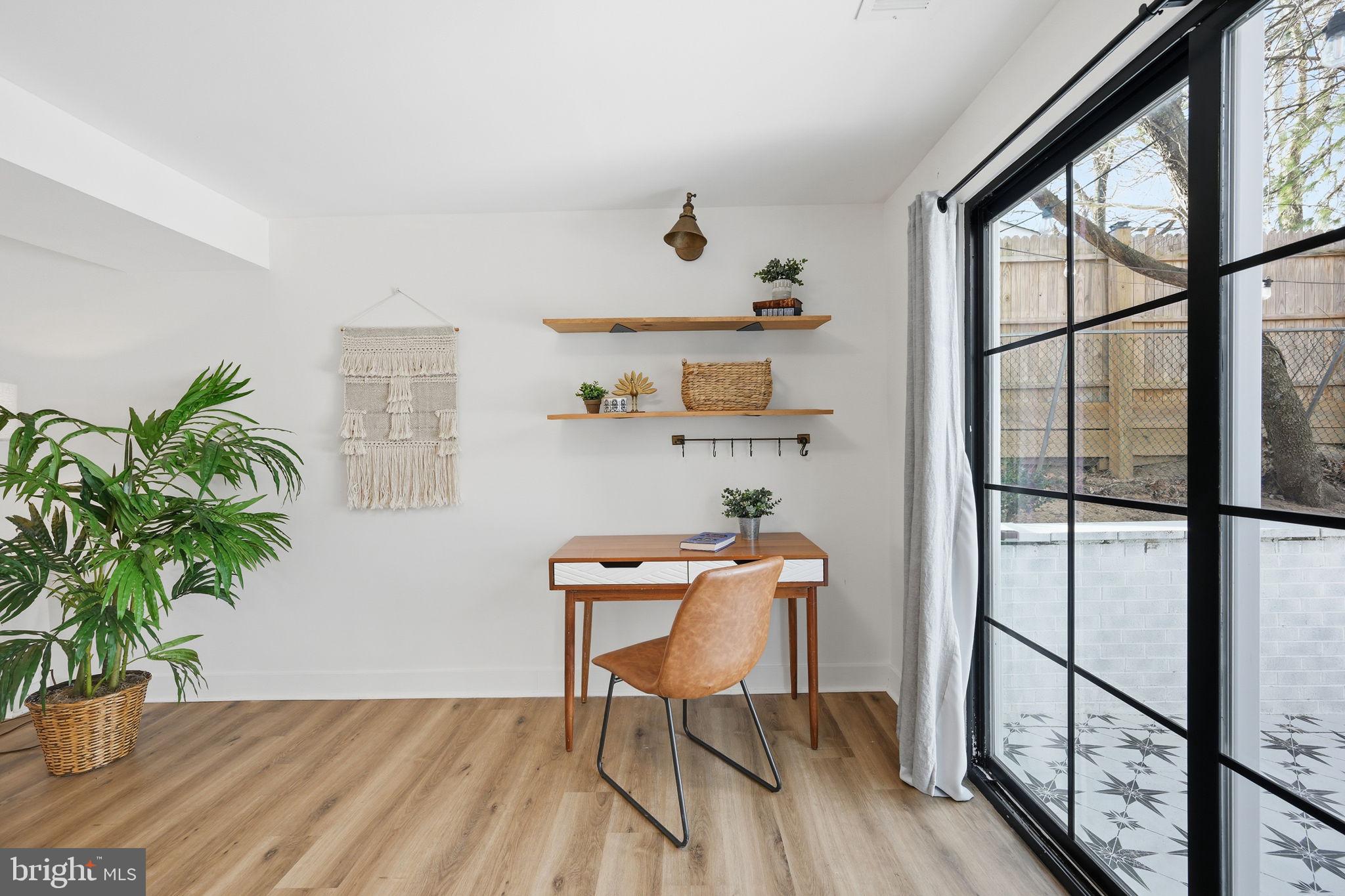 THE PROVINCES - Residential