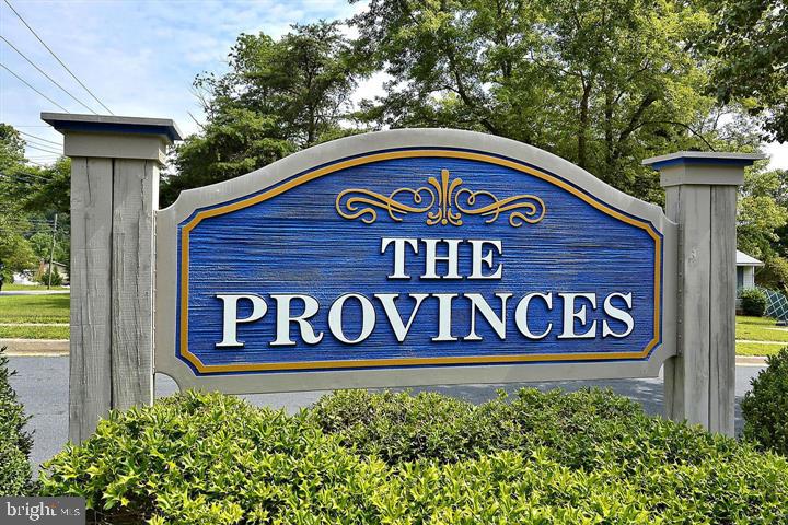 THE PROVINCES - Residential
