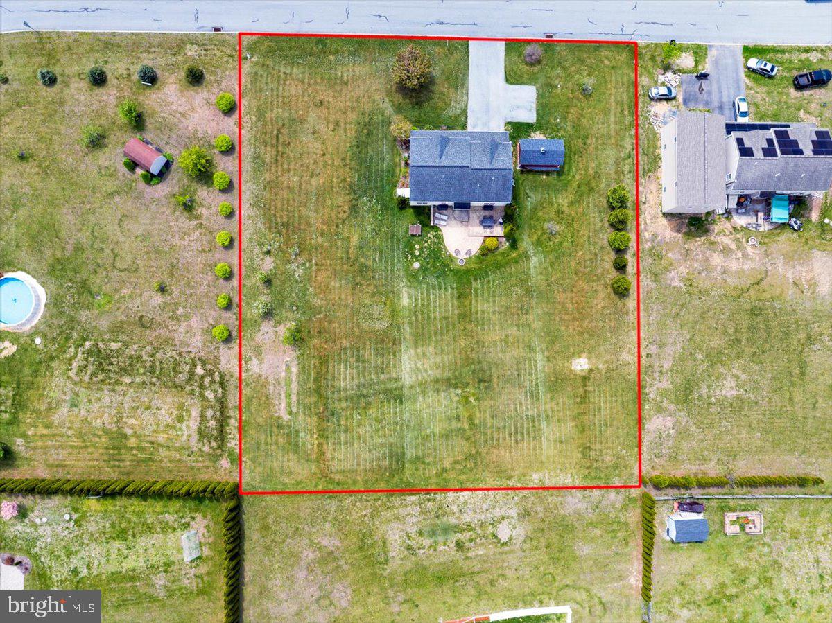 WINDSOR KNOLL - Residential