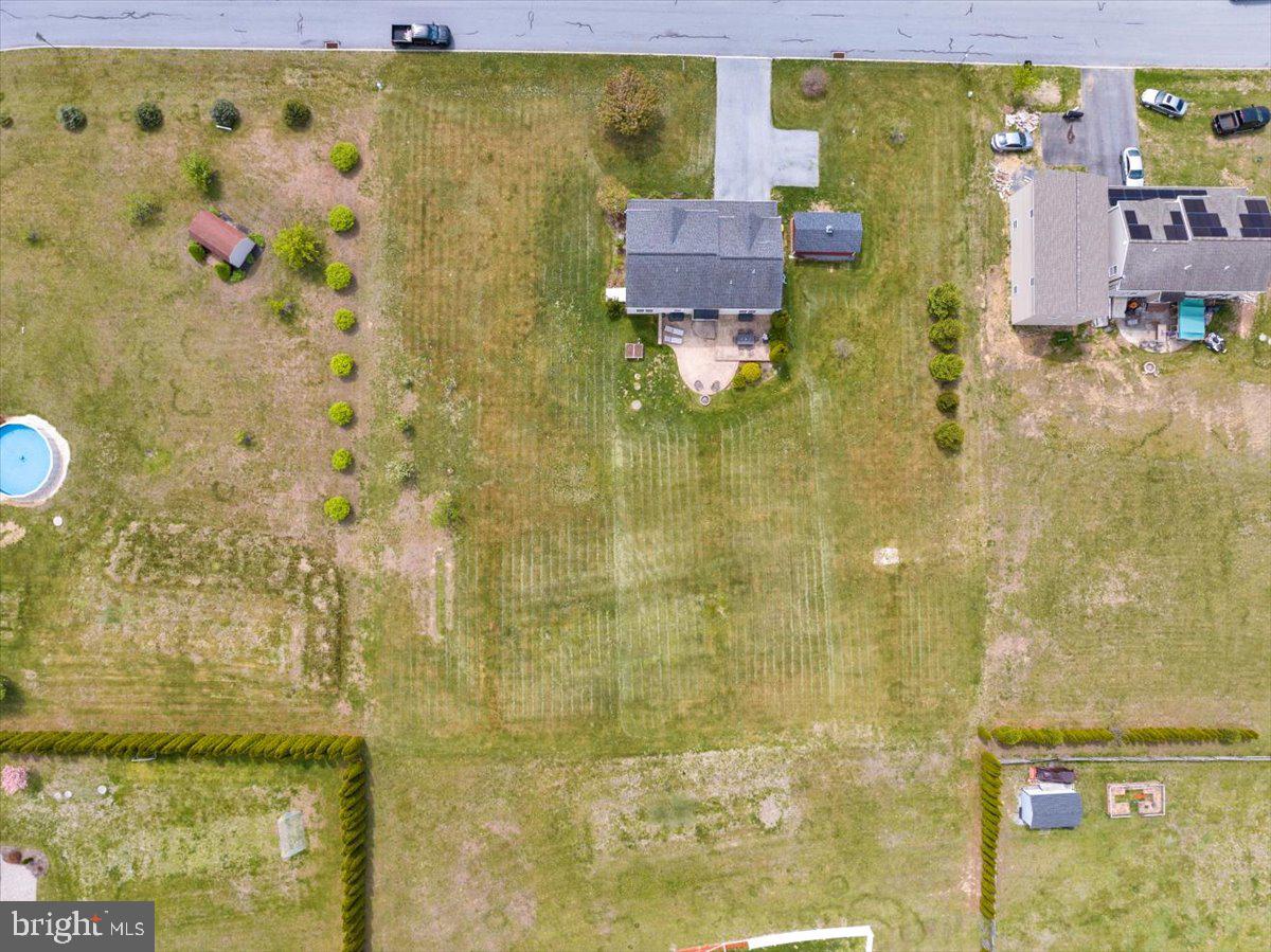 WINDSOR KNOLL - Residential
