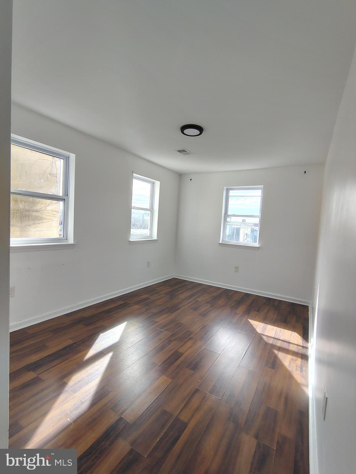 BIDDLE STREET - Residential