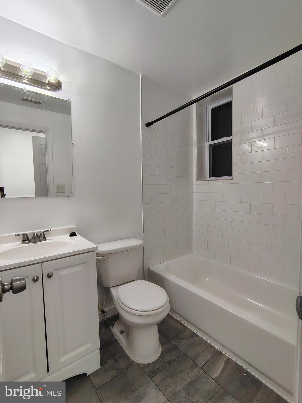 BIDDLE STREET - Residential