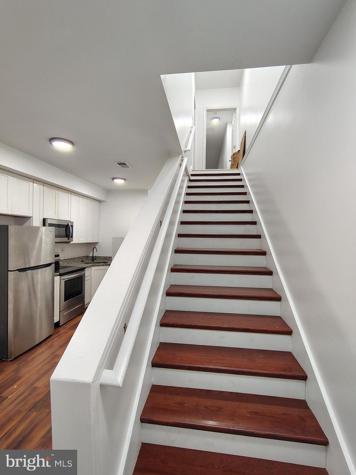 BIDDLE STREET - Residential