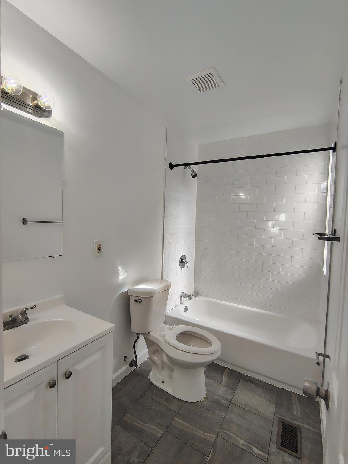 BIDDLE STREET - Residential