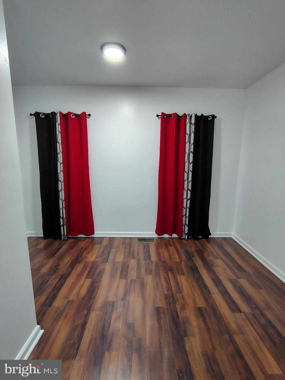 BIDDLE STREET - Residential