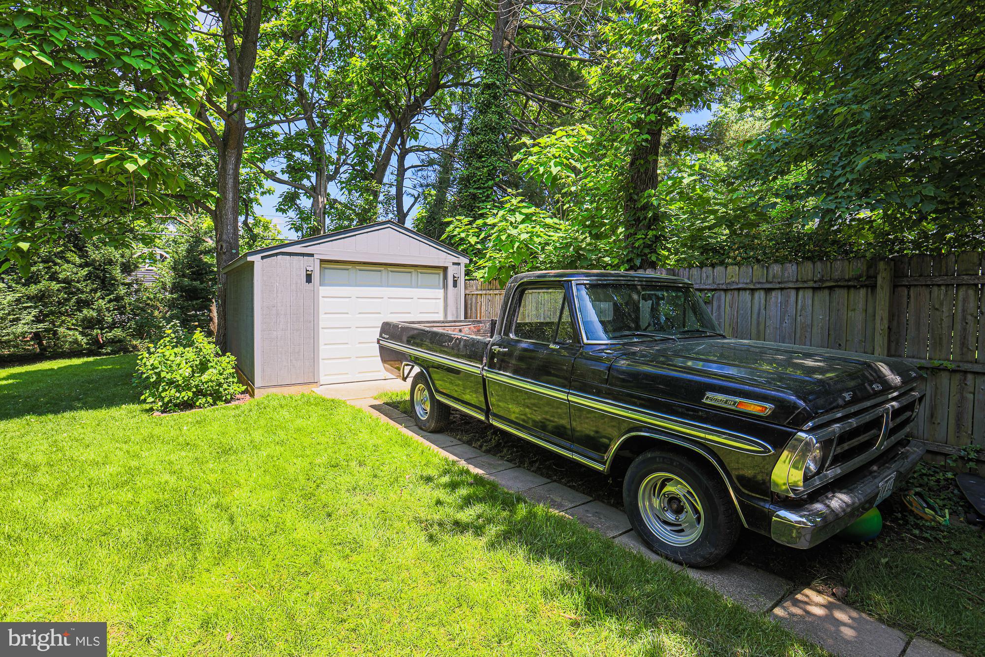 OVERLEA - Residential