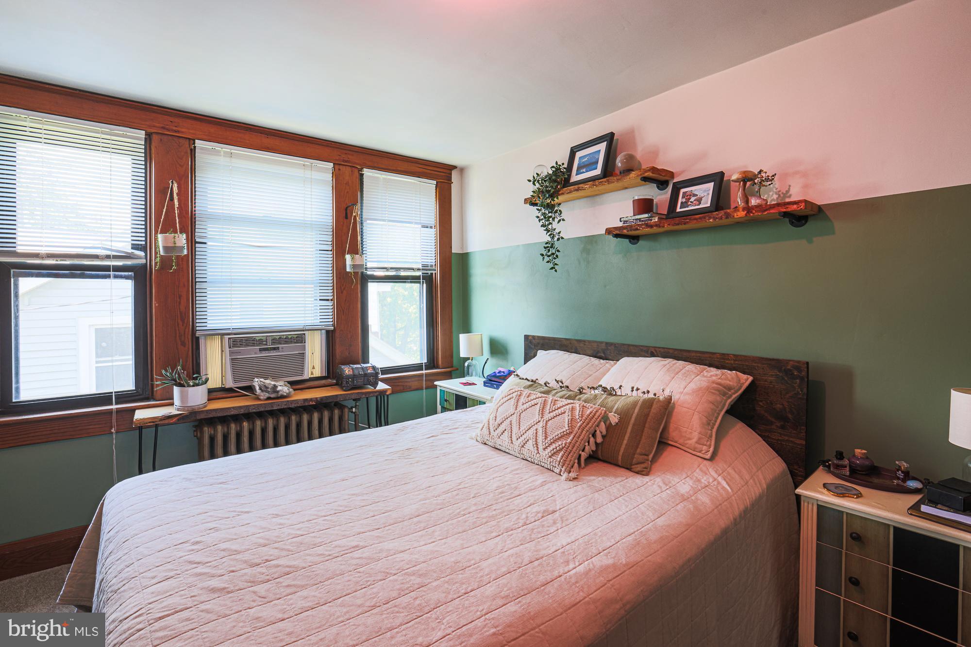 OVERLEA - Residential