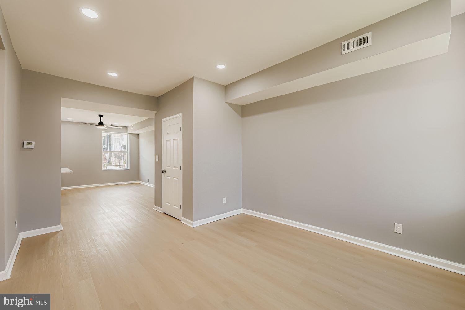 EASTWOOD - Residential
