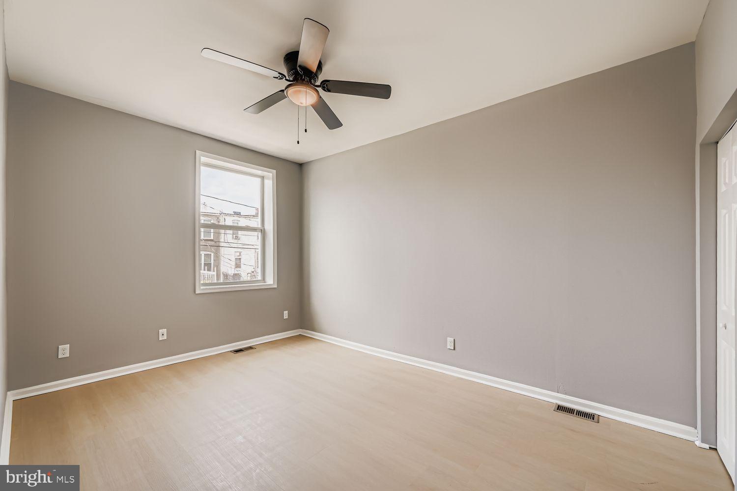 EASTWOOD - Residential